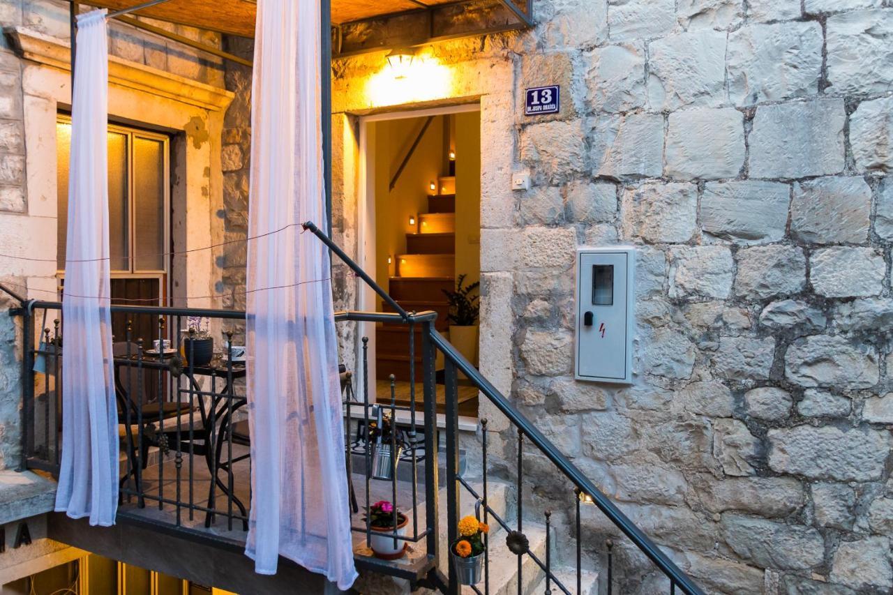 Apartment Vitturina Kastela Exterior photo