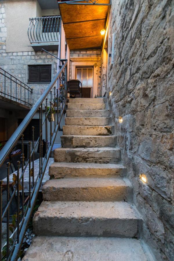 Apartment Vitturina Kastela Exterior photo